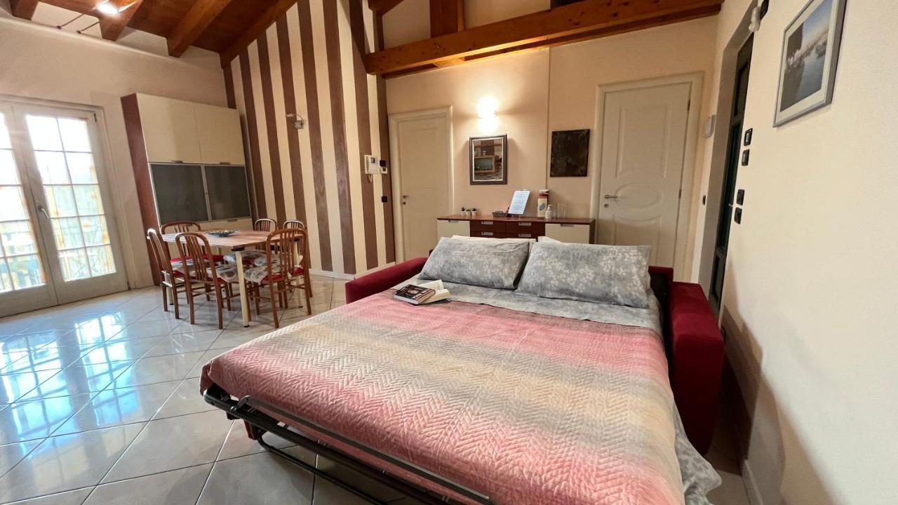 Casa Meda Tabachere Appartamento Sirmione Desenzano Del Garda ปอสโซเลงโก ภายนอก รูปภาพ